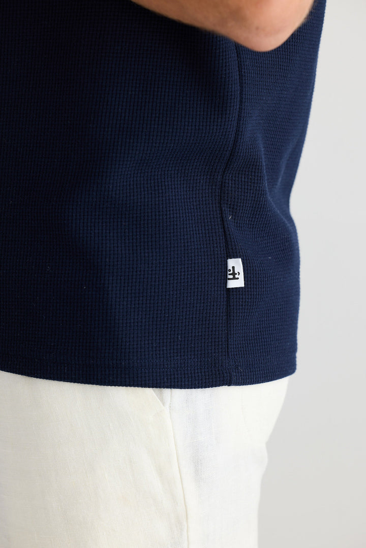 Cambridge Tee - Navy