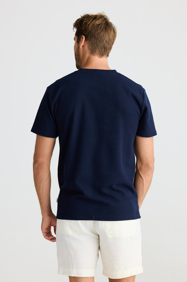Cambridge Tee - Navy