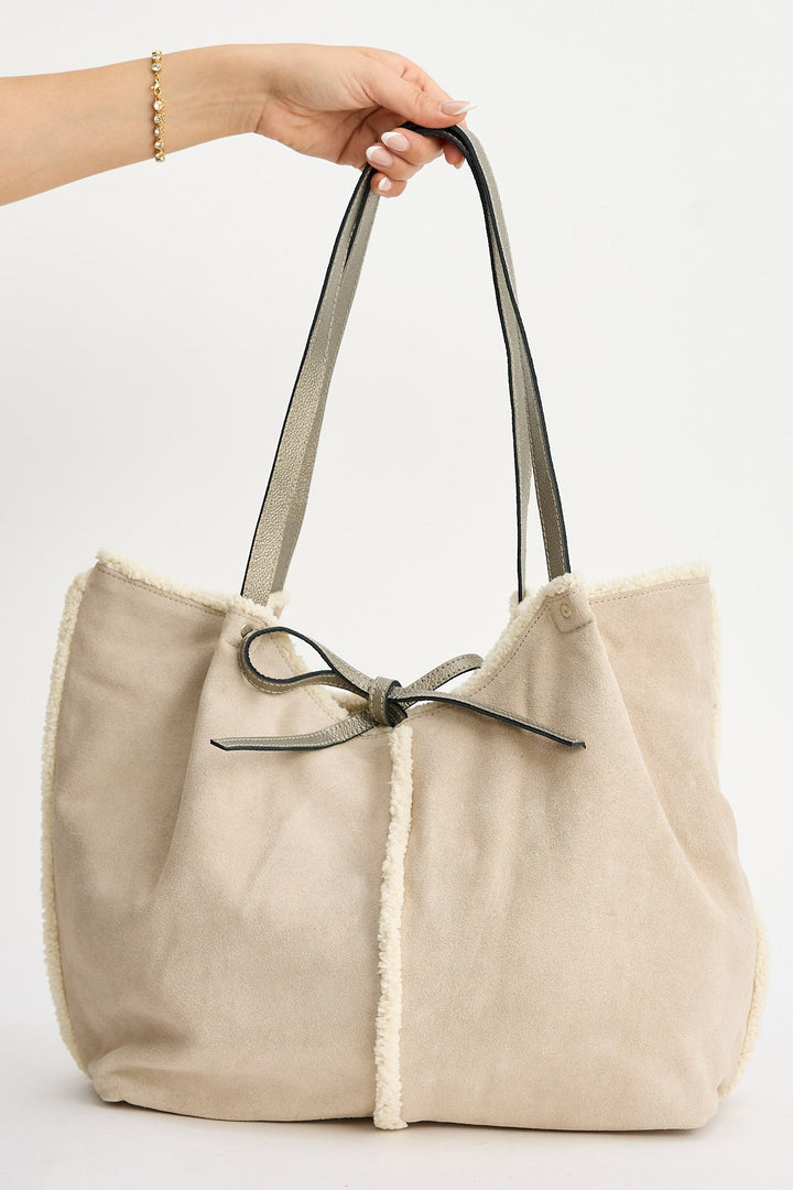 Ophelia Bag - Grey on a light background