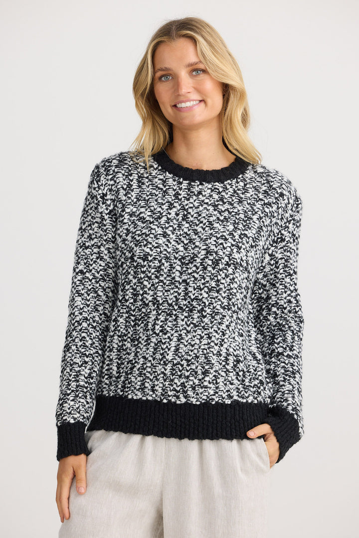 Twain Knit - Black W White