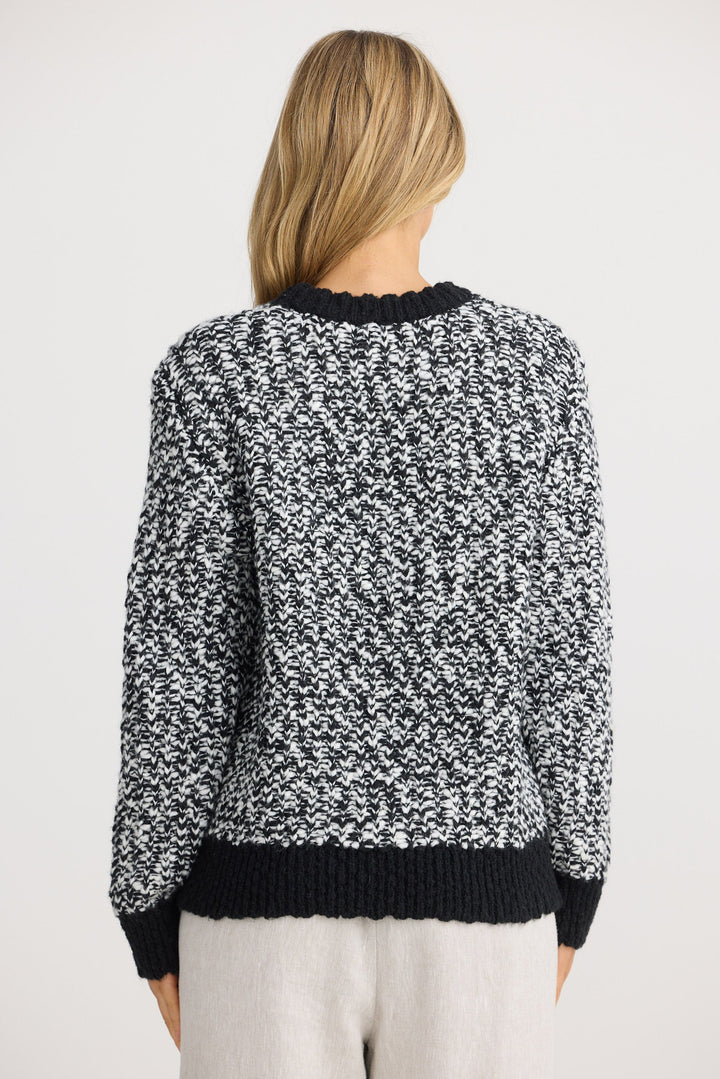 Twain Knit - Black W White