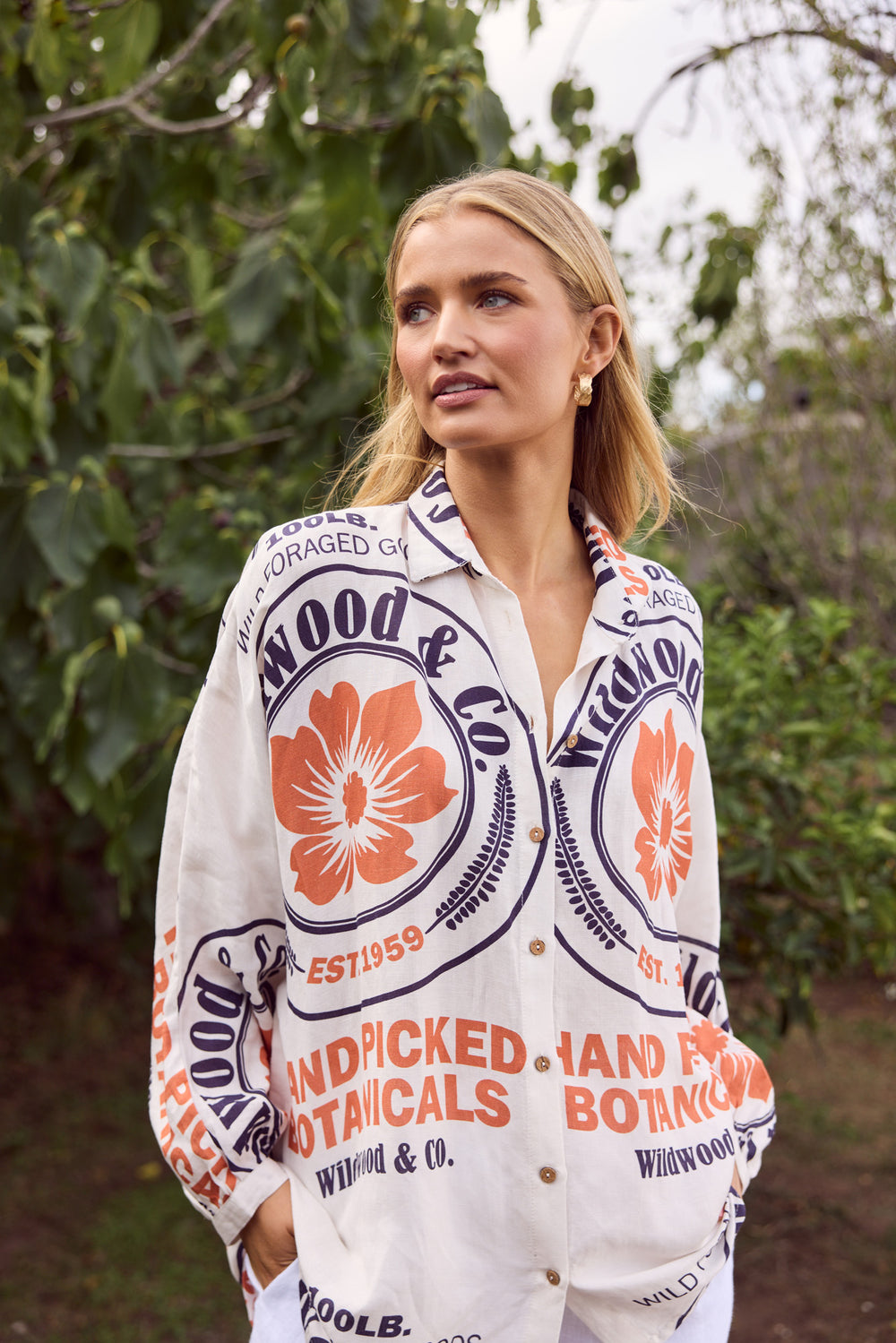 Milano Shirt in Hand Picked Botanicals — additional view 3.
