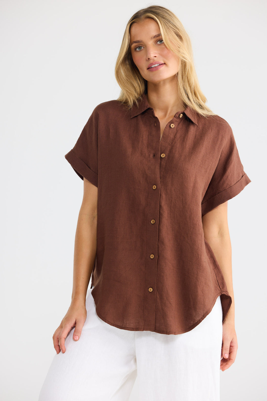 Dune Shirt in Chocolate Linen — additional view 2.
