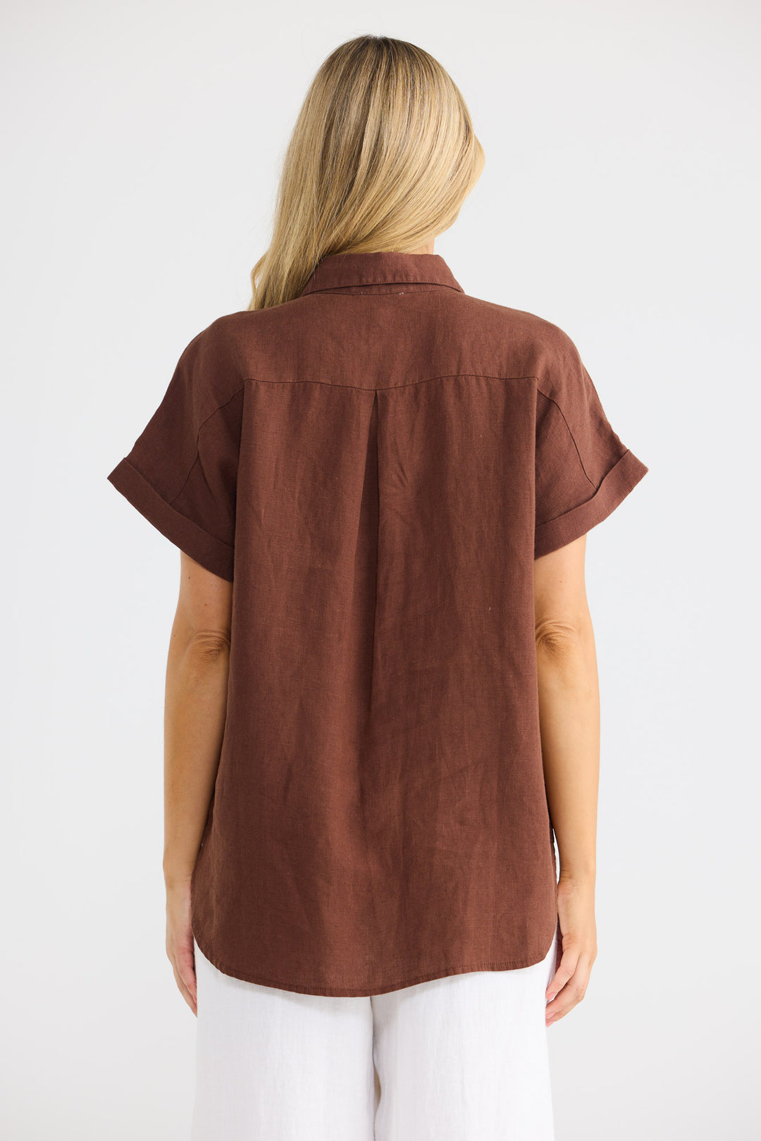 Dune Shirt in Chocolate Linen with a button-through front closure.