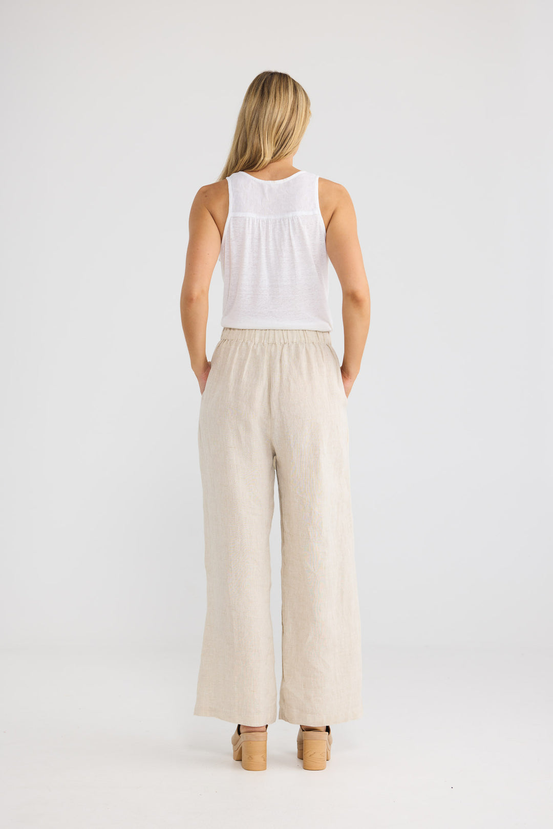 Dickens Pant in Natural Linen with an elasticated back waistband.